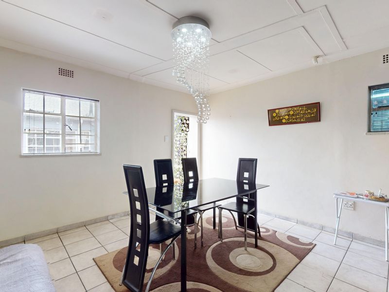 Starting to bid from R999,000! Non-Distressed Live Luxury Auction! - Photo 6