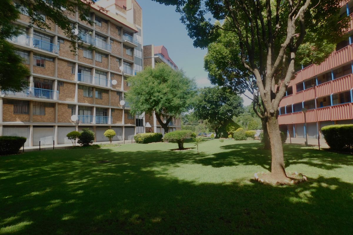 Prime Moot Block Offering Excellent Rental Potential - Photo 3