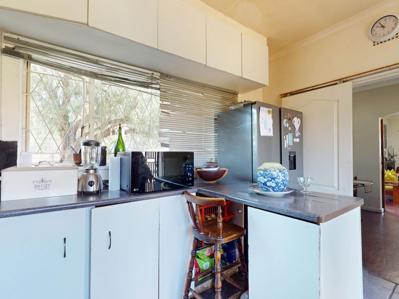 3 bedroom home  with Flatlet - Photo 8