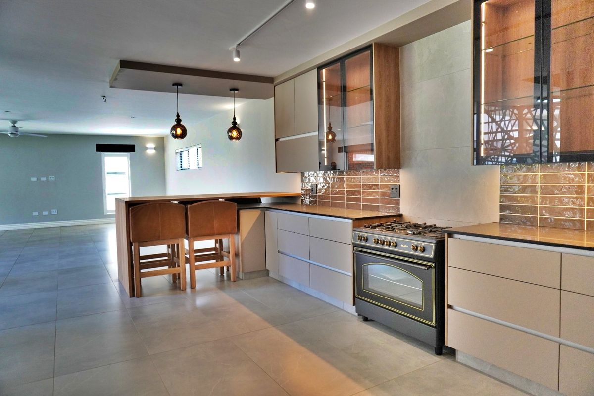 Brand-New Luxury Home in Exclusive Gated Estate - Photo 5