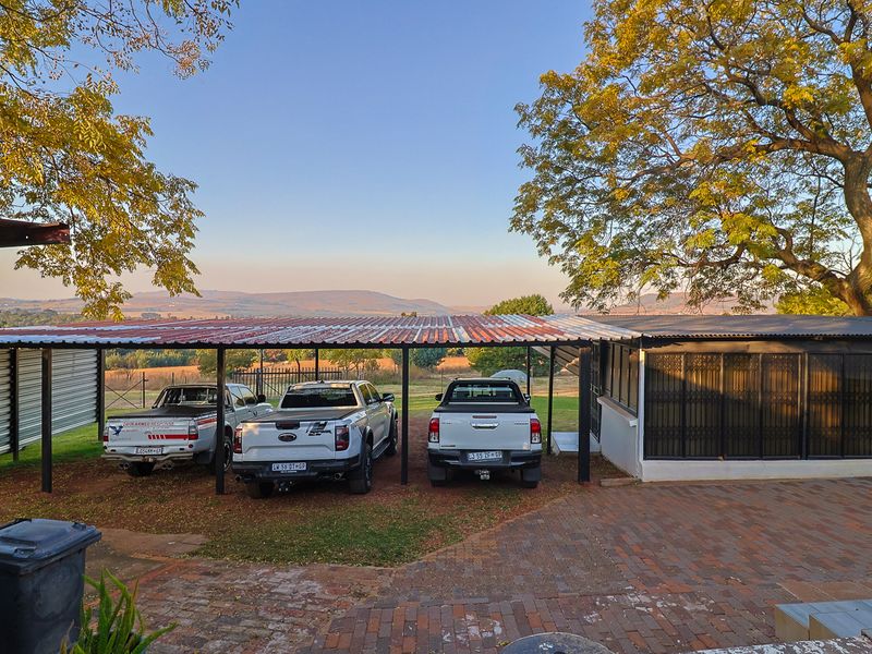 Garden Cottage Rental Monthly In Walkerville - Photo 9