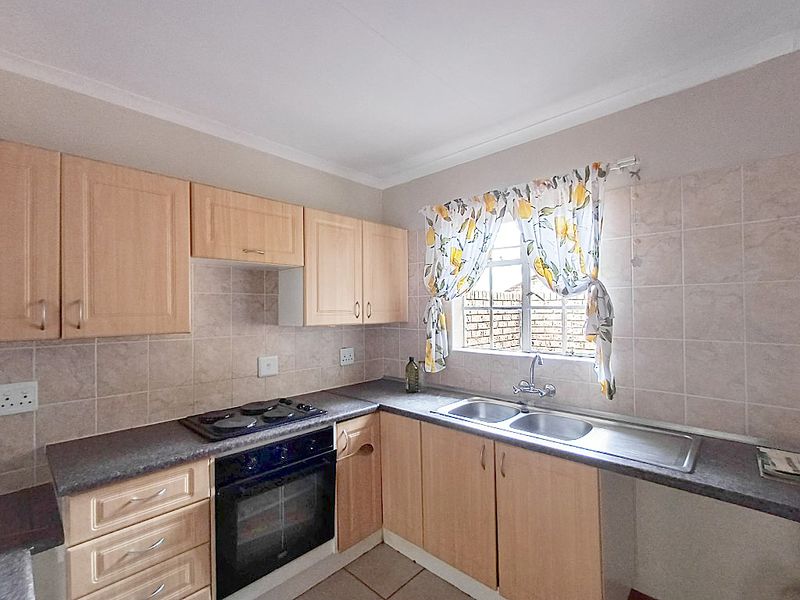 Security Retirement unit for sale. - Photo 2