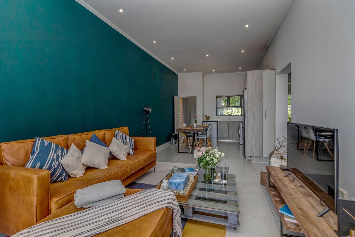 NO TRANSFER DUTY and appliances included! - Photo 2