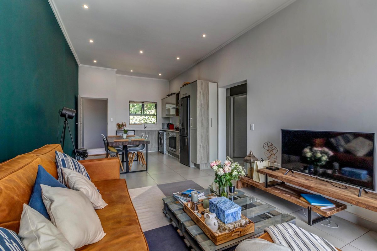 NO TRANSFER DUTY and appliances included! - Photo 4