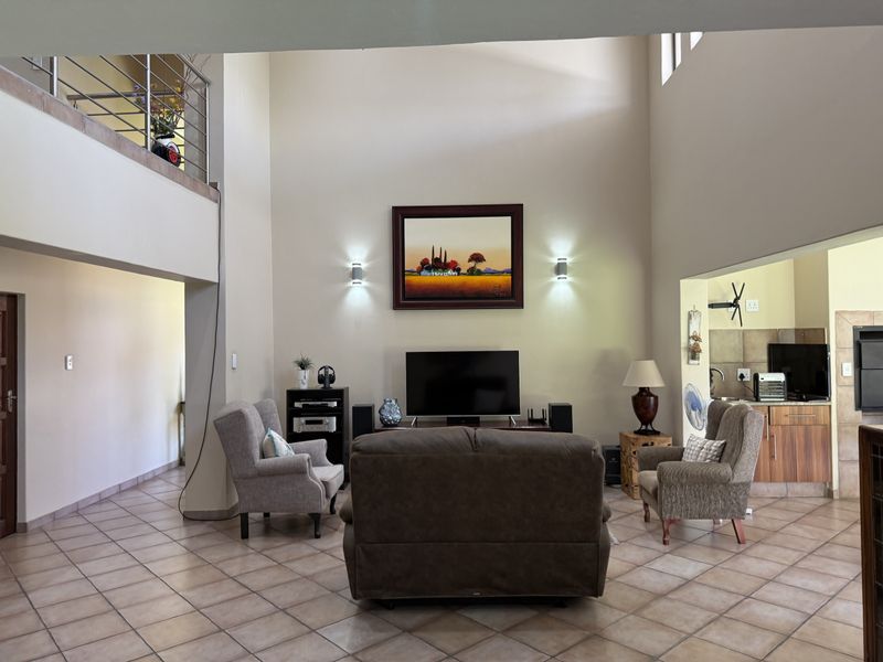 Modern 3 Bedroom Home in Zambezi Country Estate - Photo 4