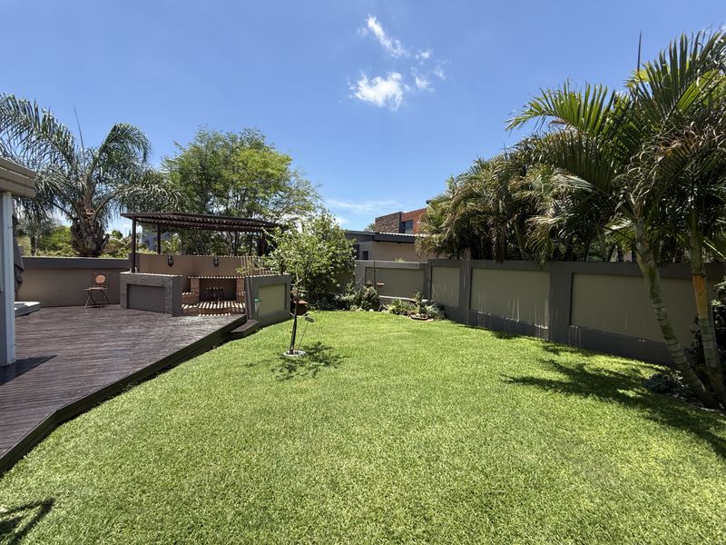 Modern 3 Bedroom Home in Zambezi Country Estate - Photo 7