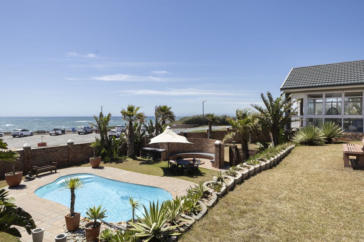 Your Front Row Seat to Port Alfred’s Blue Flag Beach - Photo 5