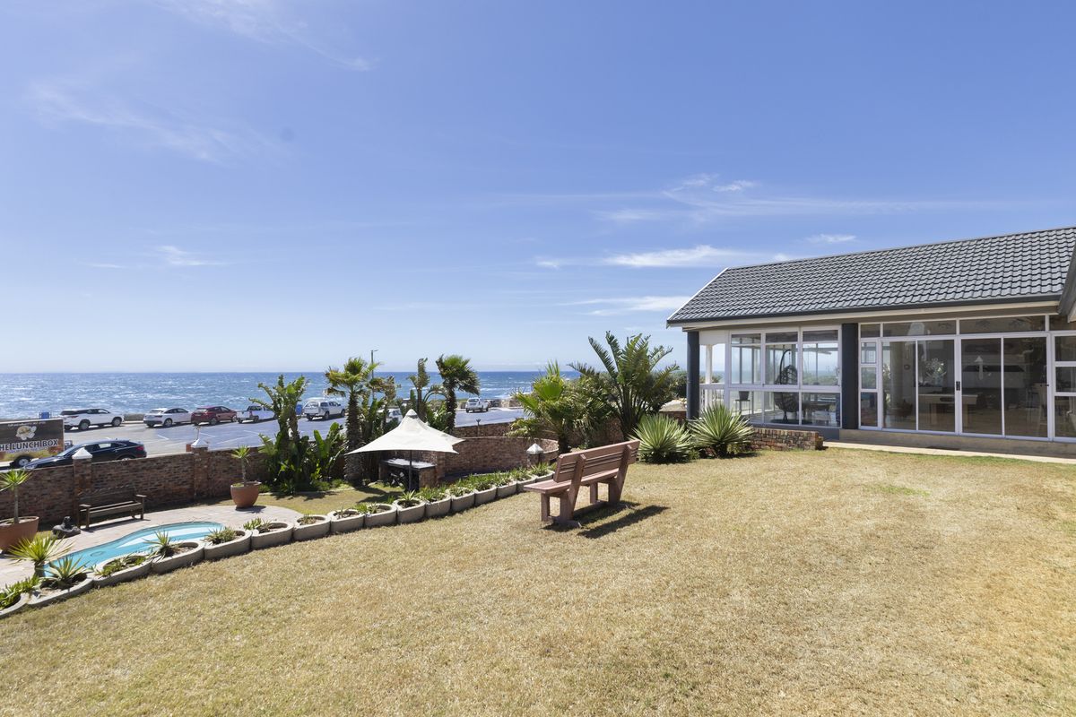 Your Front Row Seat to Port Alfred’s Blue Flag Beach - Photo 2