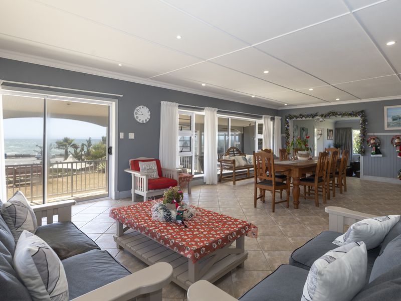 Your Front Row Seat to Port Alfred’s Blue Flag Beach - Photo 6