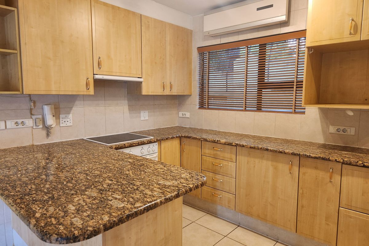 Time to scale down? - Photo 3