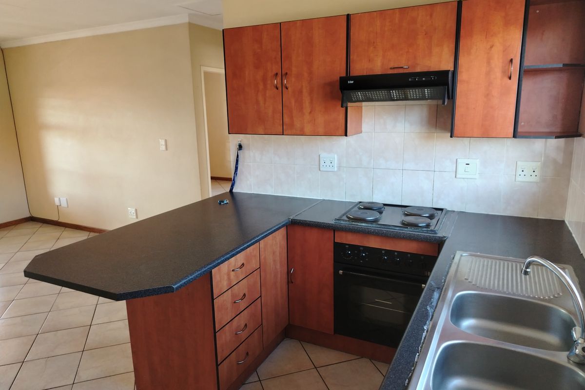 Flat Rental Monthly In Brakpan - Photo 3