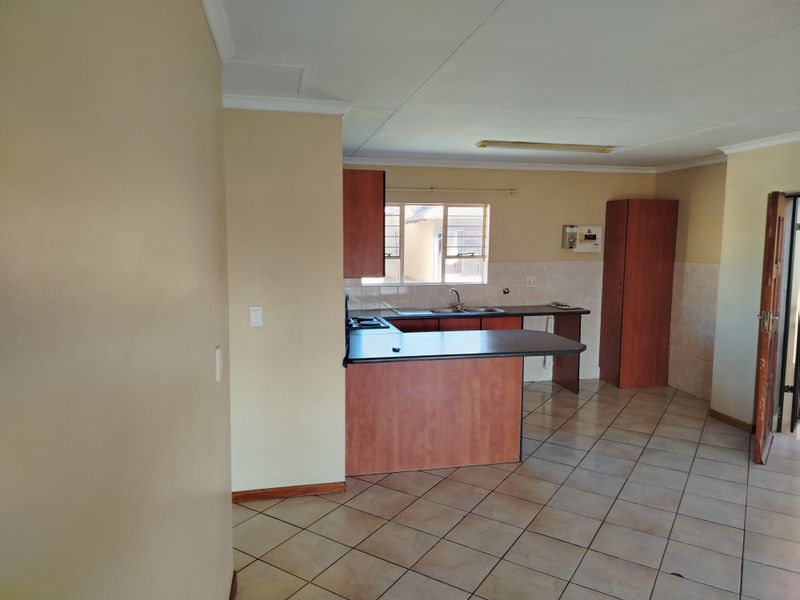 Flat Rental Monthly In Brakpan - Photo 6