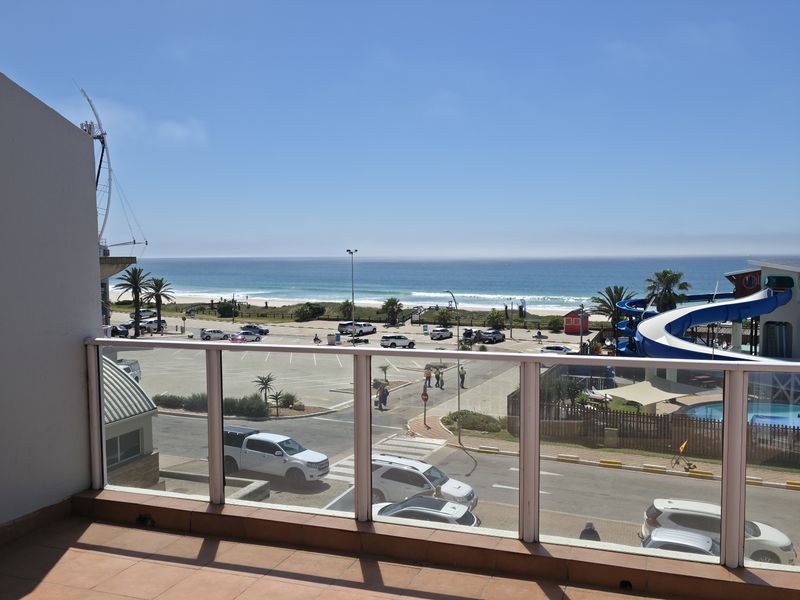 Beautiful 3-Bedroom Apartment with Exceptional Sea Views - Photo 9