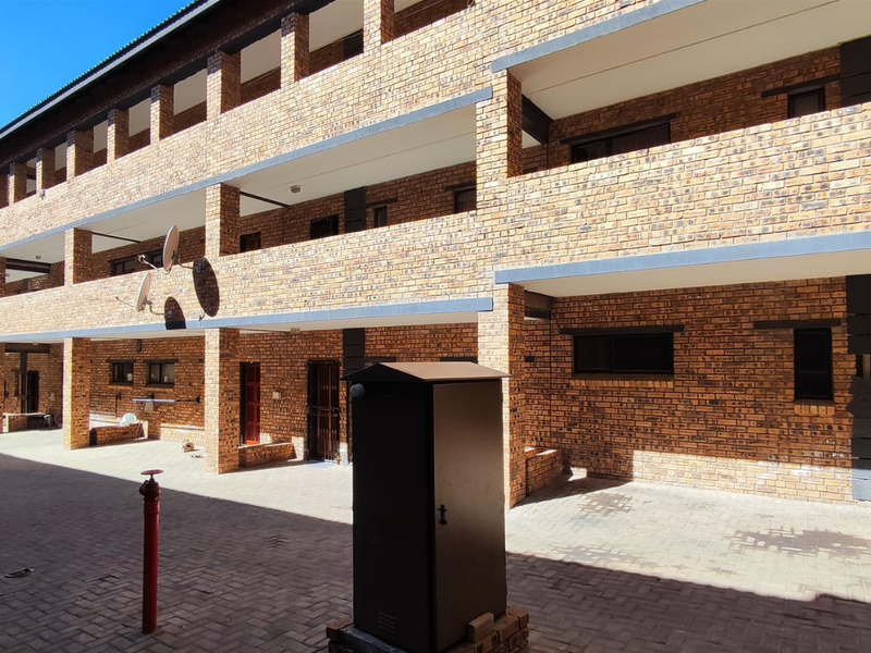 Neat 2 Bedroom Apartment in a Safe, Secure Complex – Ideal for Investors or First Time Buyers - Photo 7