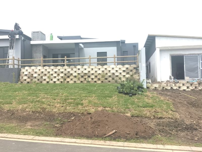 New Modern 3 Bed Cluster in Lifestyle Estate - Photo 2