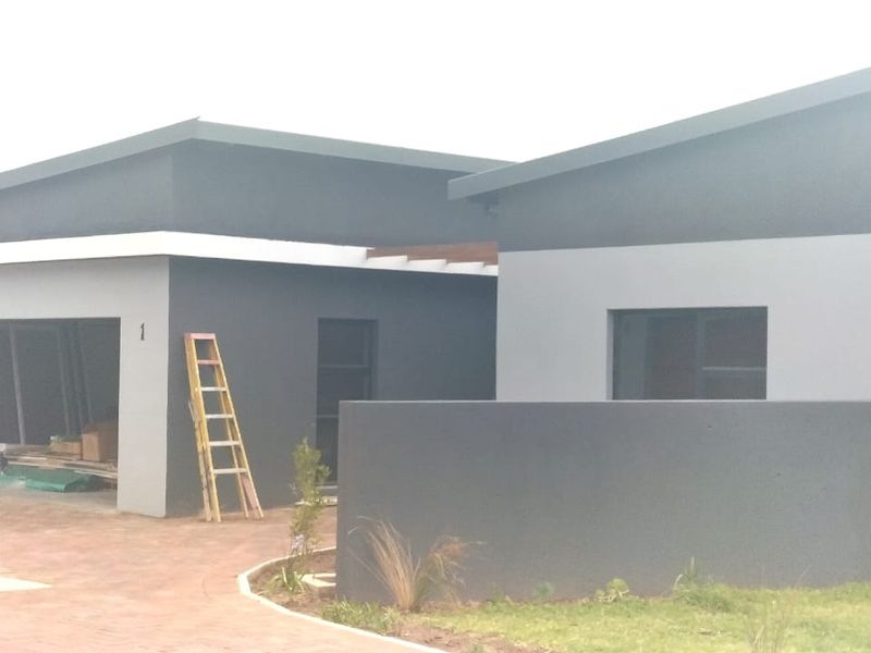 New Modern 3 Bed Cluster in Lifestyle Estate - Photo 4