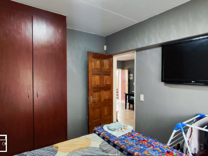 Affordable, Secure and Practical Two Bed Home in Norton Home Estate - Photo 9