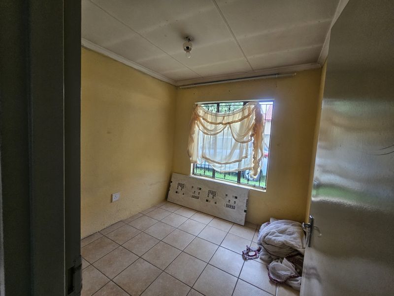 Charming 3-Bedroom Family Home with cottages - Photo 10