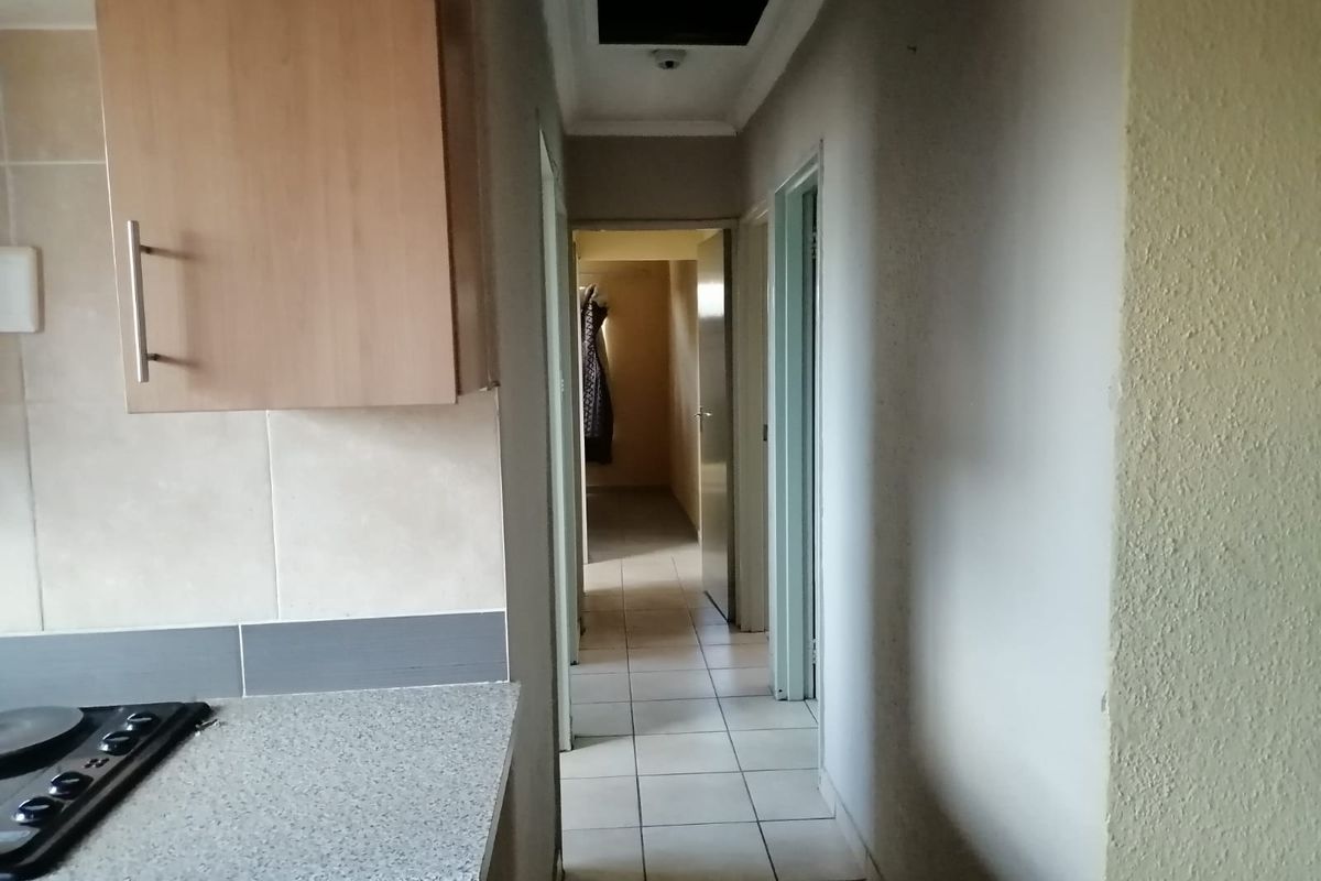 Charming 3-Bedroom Family Home with cottages - Photo 4