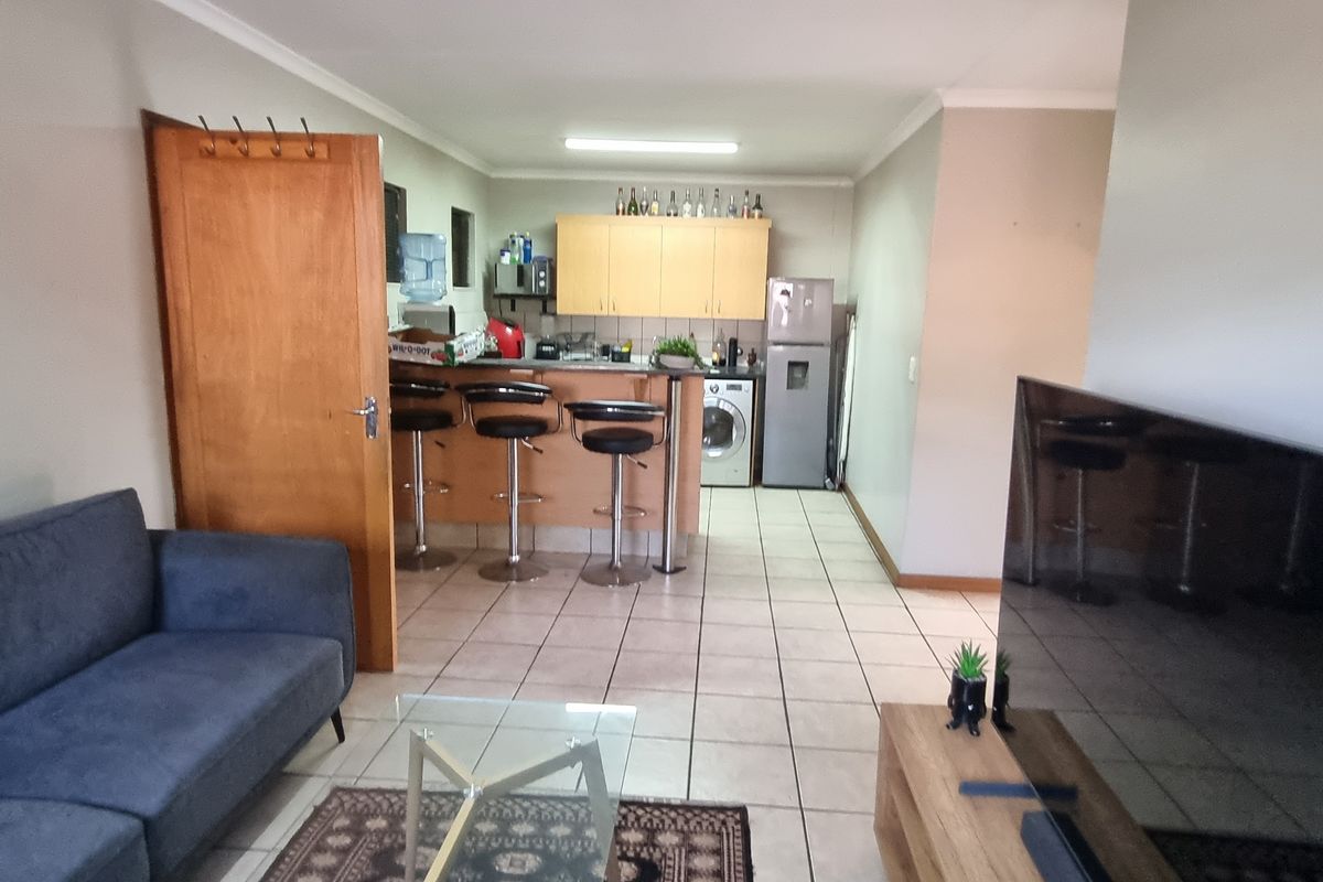 Opportunity - when all comes together - Excellent acquisition - Photo 2