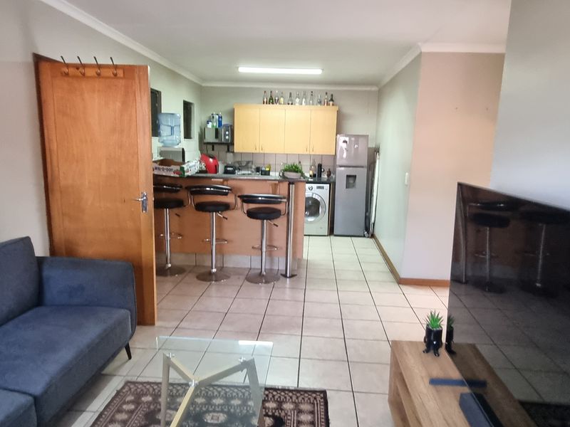 Opportunity - when all comes together - Excellent acquisition - Photo 2