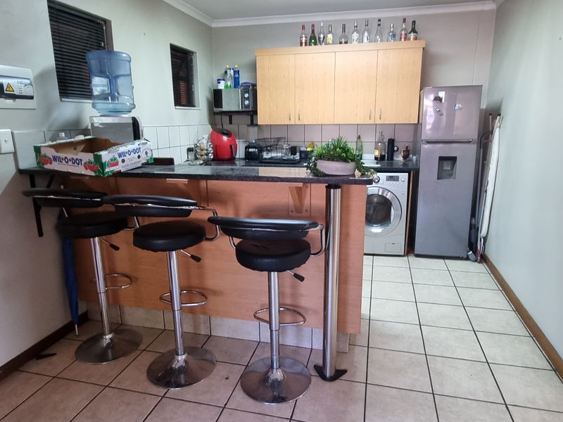 Opportunity - when all comes together - Excellent acquisition - Photo 3