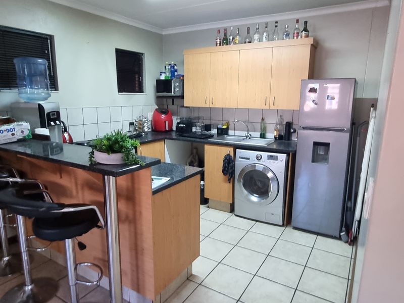 Opportunity - when all comes together - Excellent acquisition - Photo 4