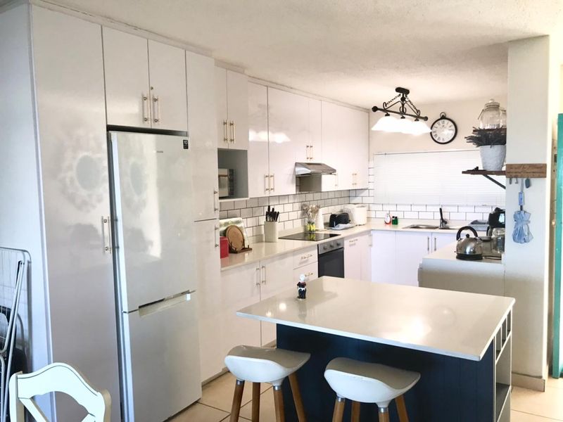 ✨ Stunning Sea View Apartment for Rent - Photo 6