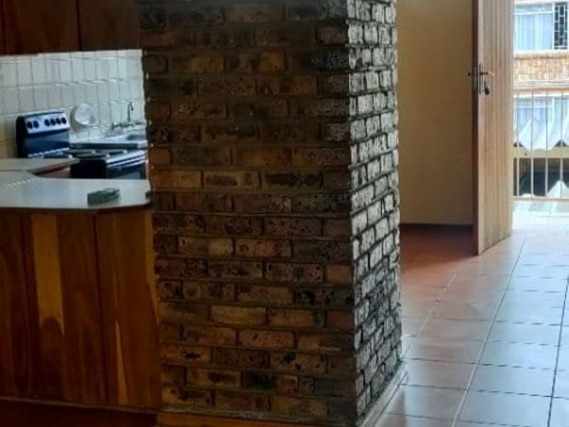 Spacious 2-Bedroom Apartment in Pretoria North - Photo 9