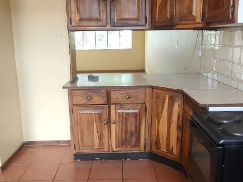 Spacious 2-Bedroom Apartment in Pretoria North - Photo 3