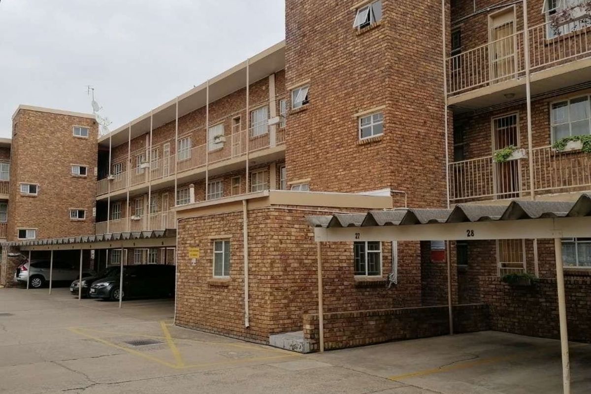 Spacious 2-Bedroom Apartment in Pretoria North - Photo 2