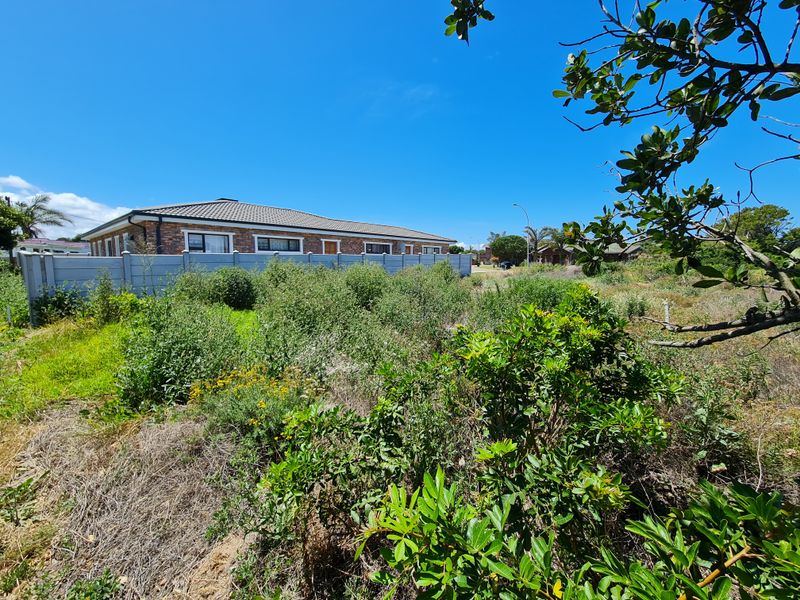 Level Stand in Aston Bay, Jeffreys Bay - Photo 3