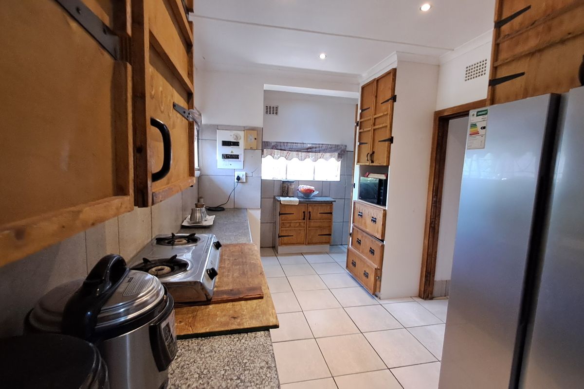 Family home with flatlet available! - Photo 5