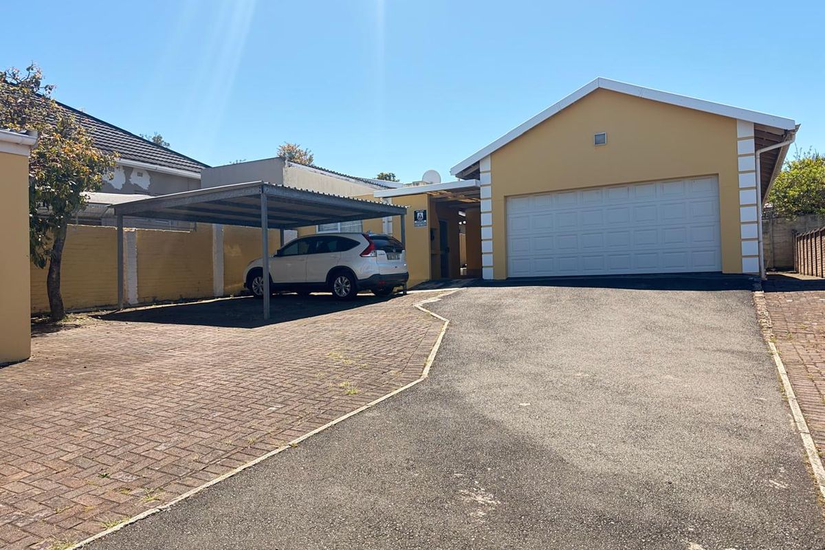 Well positioned and priced home in Chislehurst/Cambridge - Photo 2