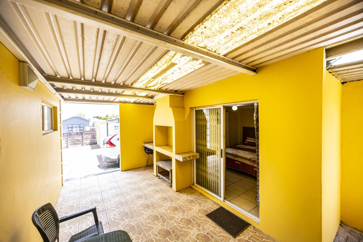 Well positioned and priced home in Chislehurst/Cambridge - Photo 4