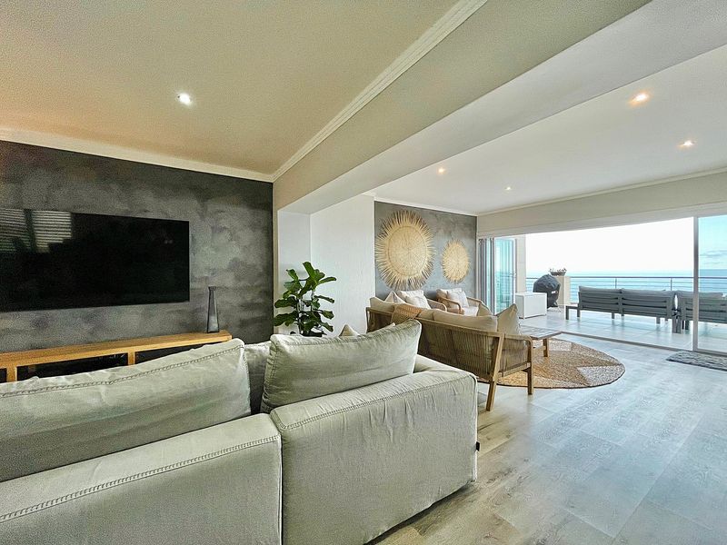 Where Coastal Luxury Meets Effortless Living - Photo 5