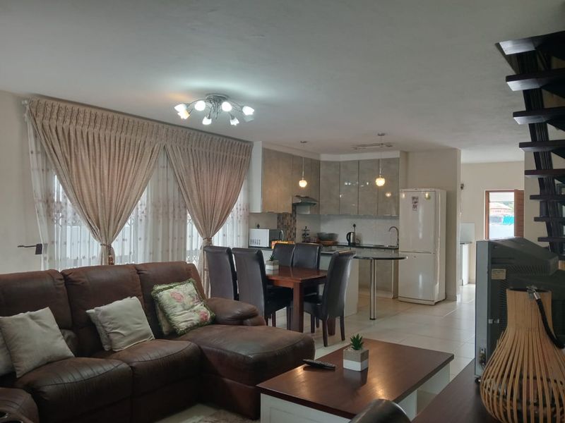 Ideal for family living, now available for sale. - Photo 5