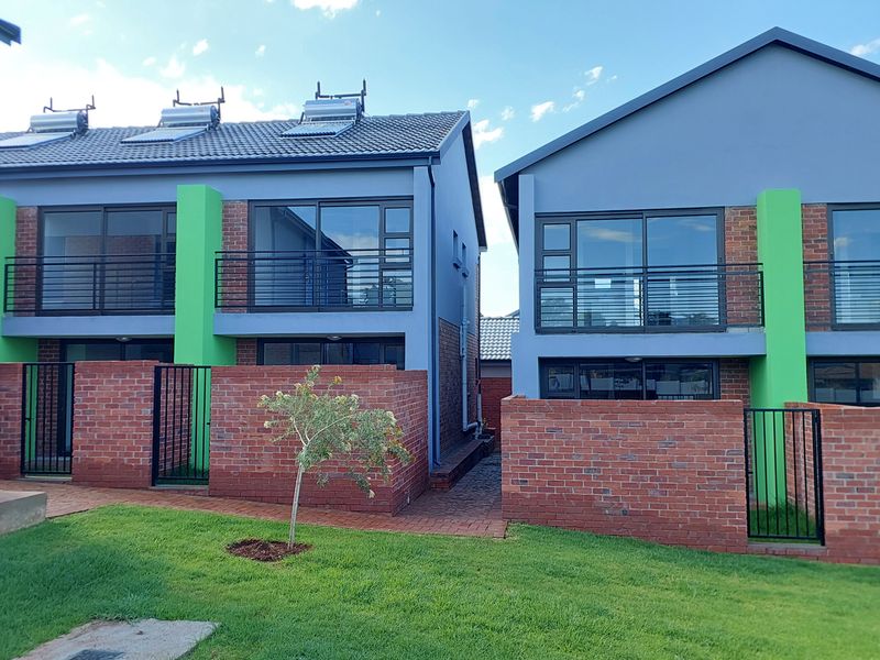 Brand new double-storey unit for sale directly from the developer - Photo 2
