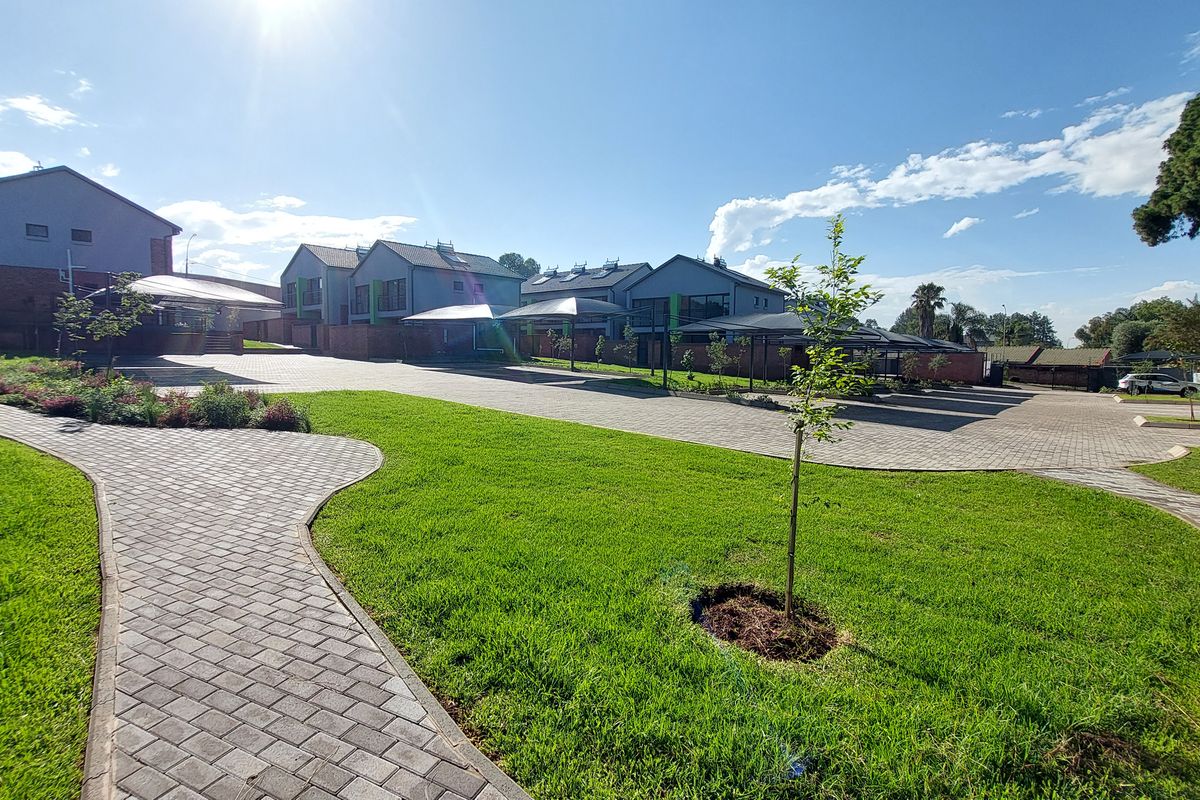 Brand new double-storey unit for sale directly from the developer - Photo 4