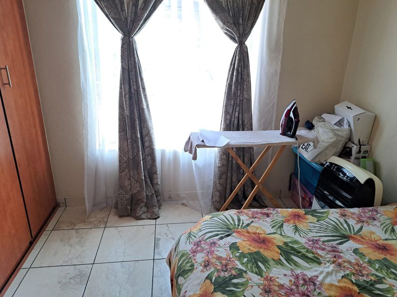 Affordable 3-Bedroom!! - Photo 9