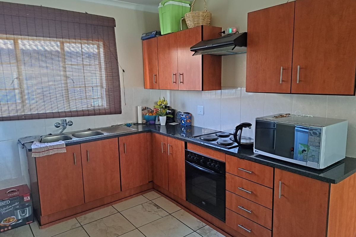 Affordable 3-Bedroom!! - Photo 4