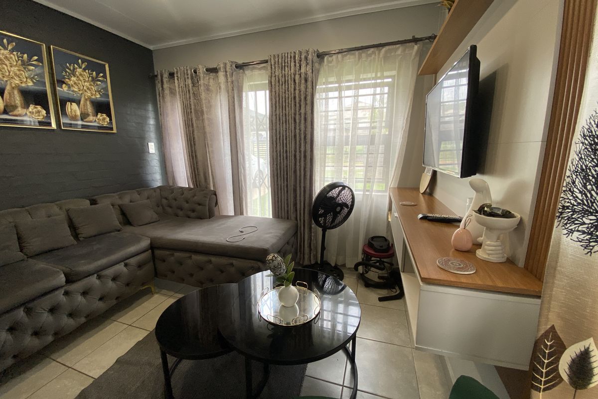 Modern 3-Bedroom House in Capital View Estate – Perfect for a Small Family or Couple - Photo 5