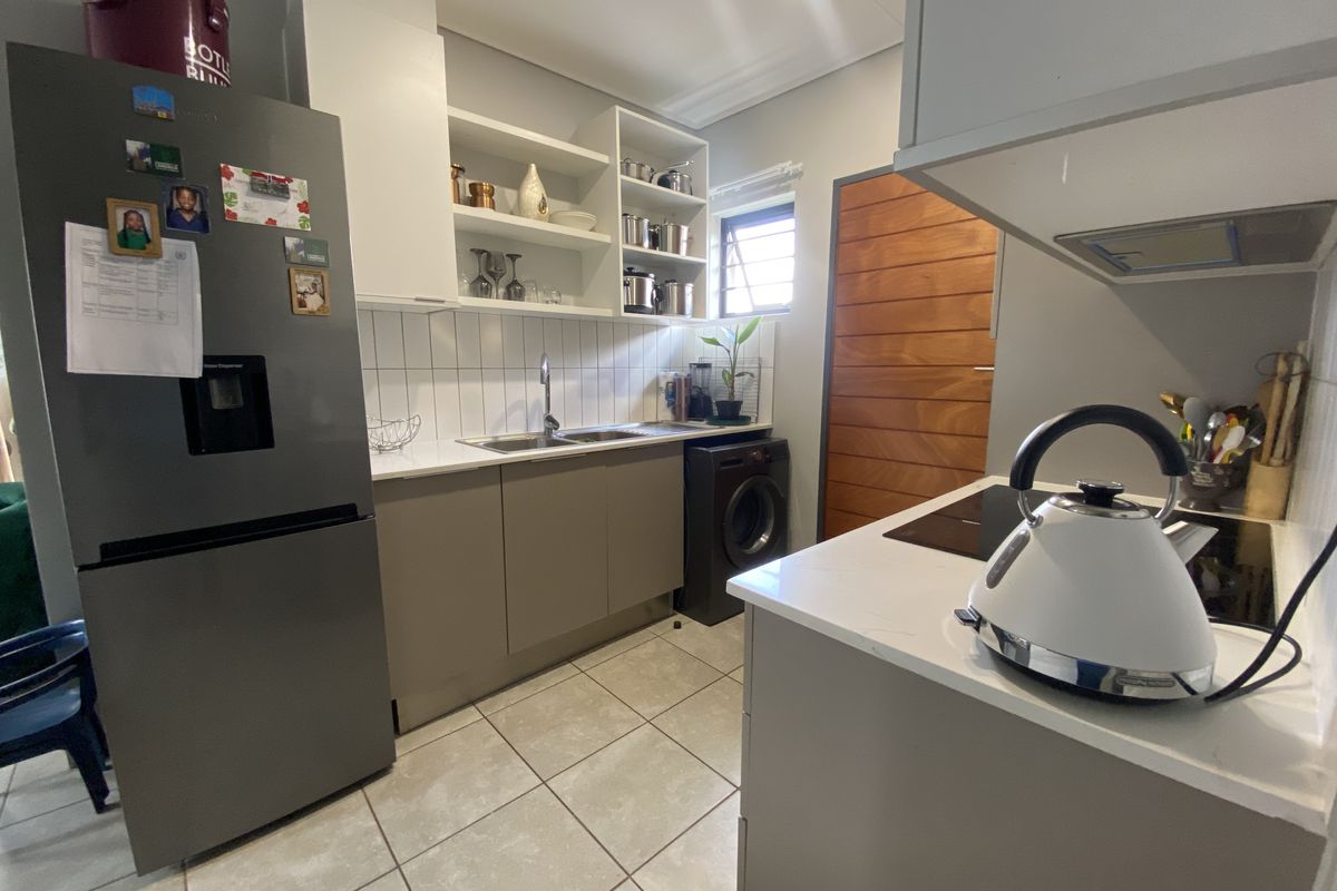 Modern 3-Bedroom House in Capital View Estate – Perfect for a Small Family or Couple - Photo 3