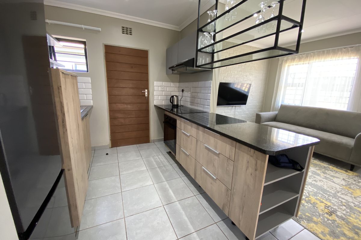 3 Bedroom 2 Bathroom House in Capital View Security Estate Lotus Gardens - Photo 3