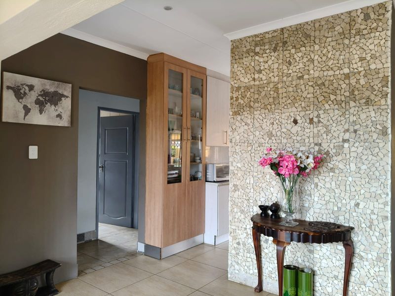 PRESTIGIOUS LUXURY GUESTHOUSE - Photo 7