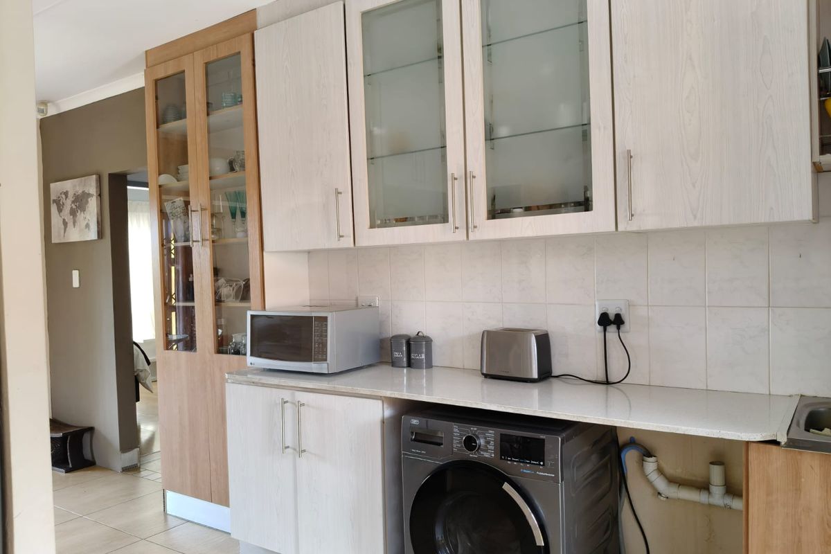 PRESTIGIOUS LUXURY GUESTHOUSE - Photo 4