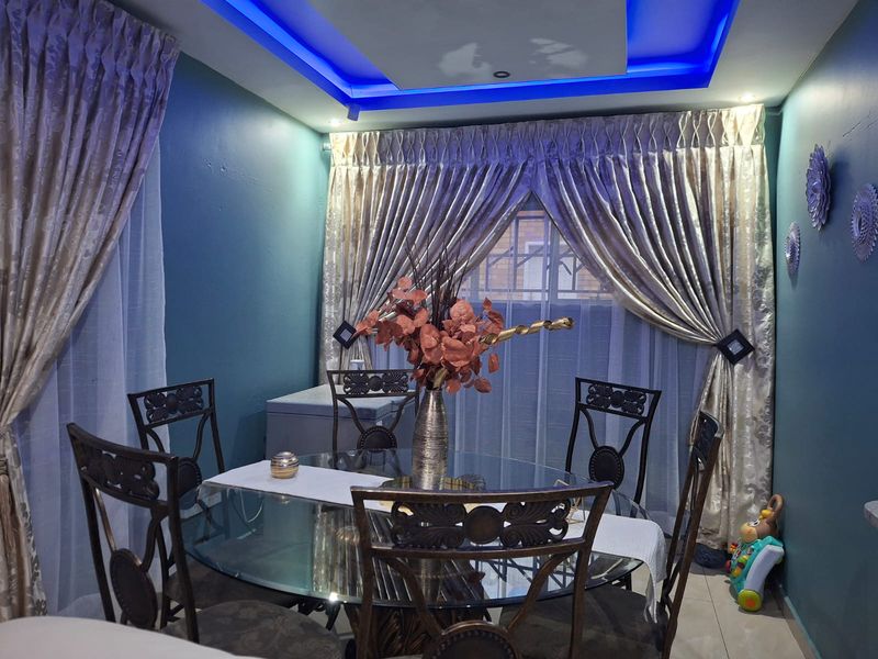 Freehold For Sale In Secunda - Photo 9