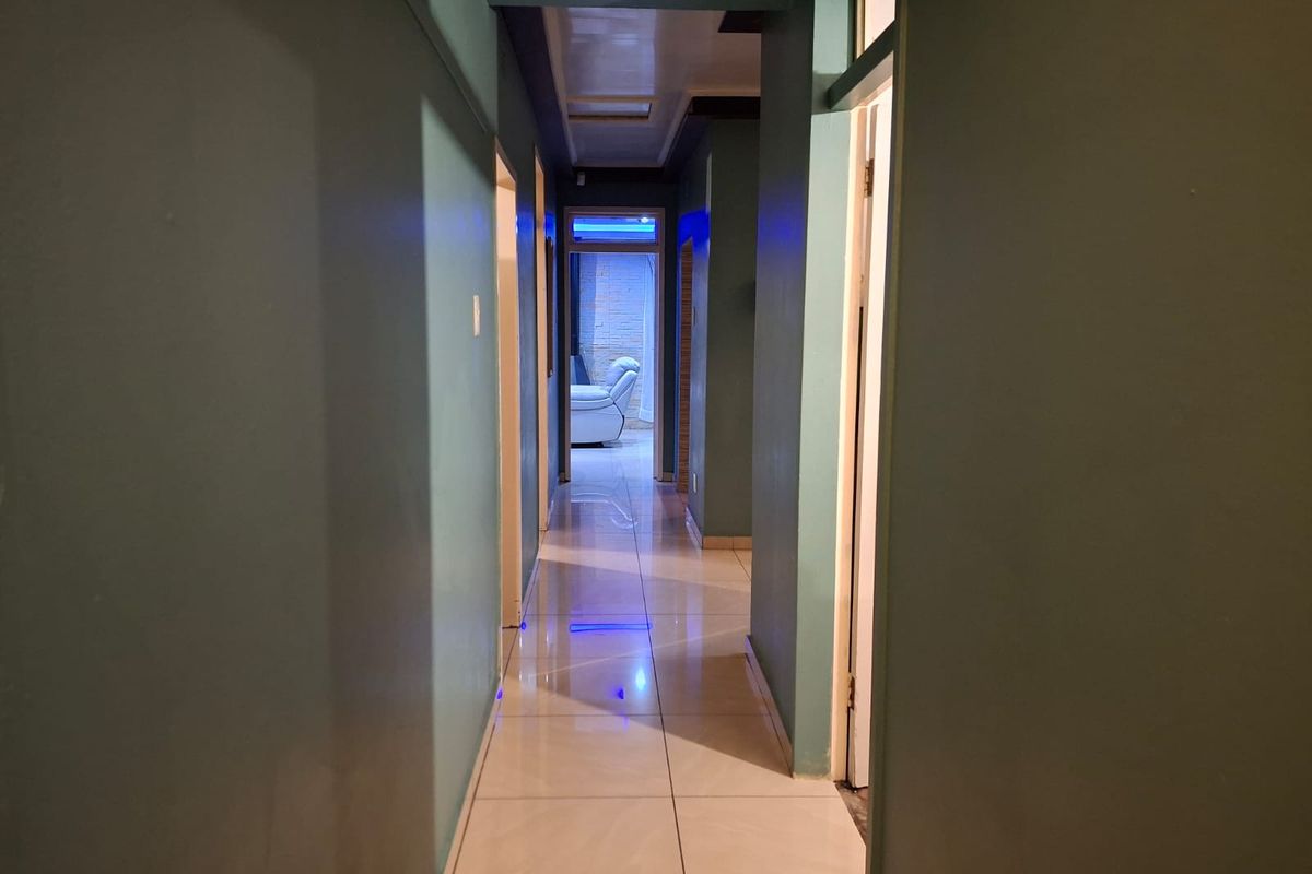 Freehold For Sale In Secunda - Photo 5