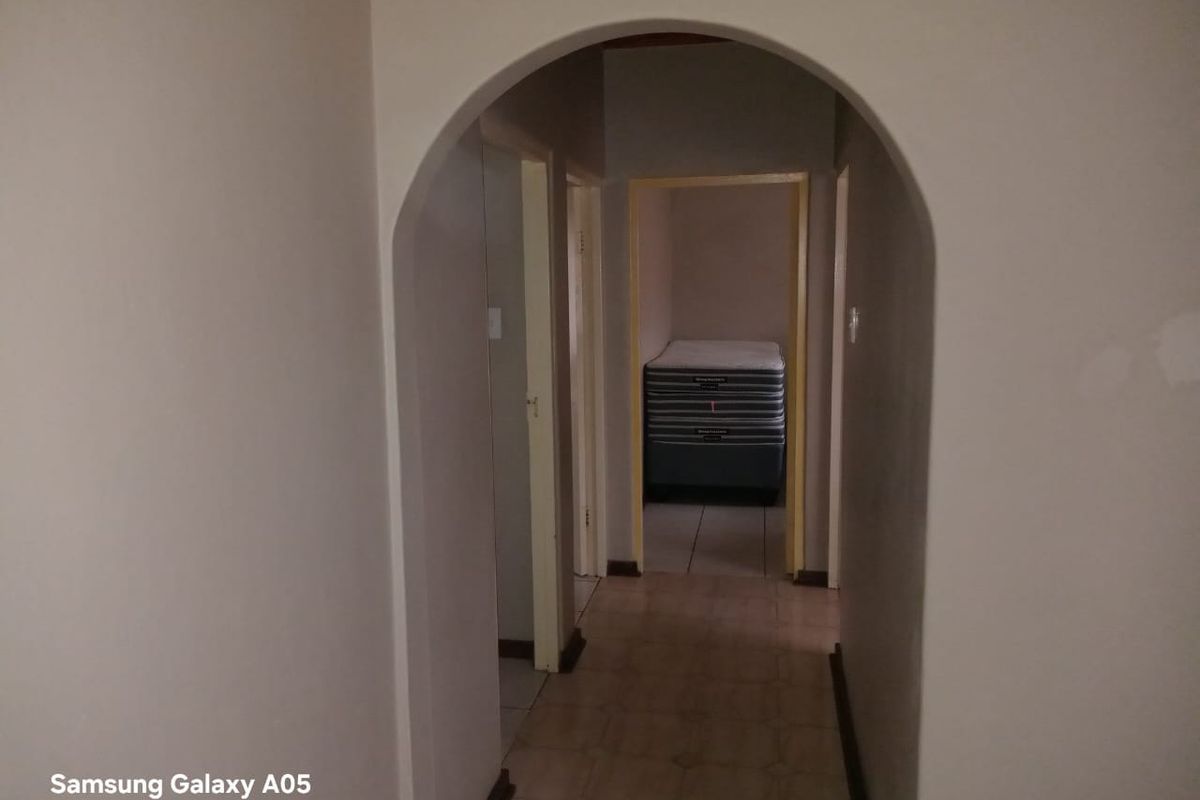 A CW2 Gem Ready to Be Transformed! - Photo 2