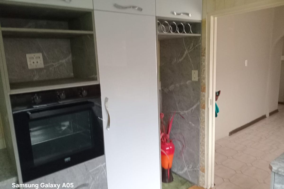 A CW2 Gem Ready to Be Transformed! - Photo 4